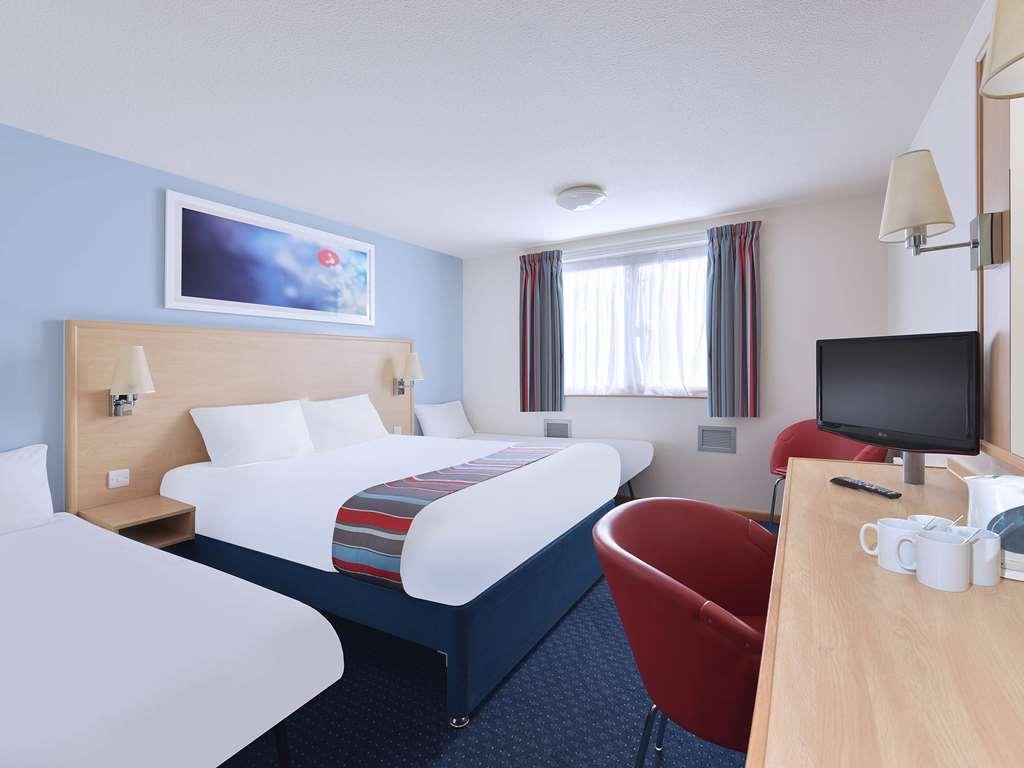Hickstead Hotel Bolney Стая снимка