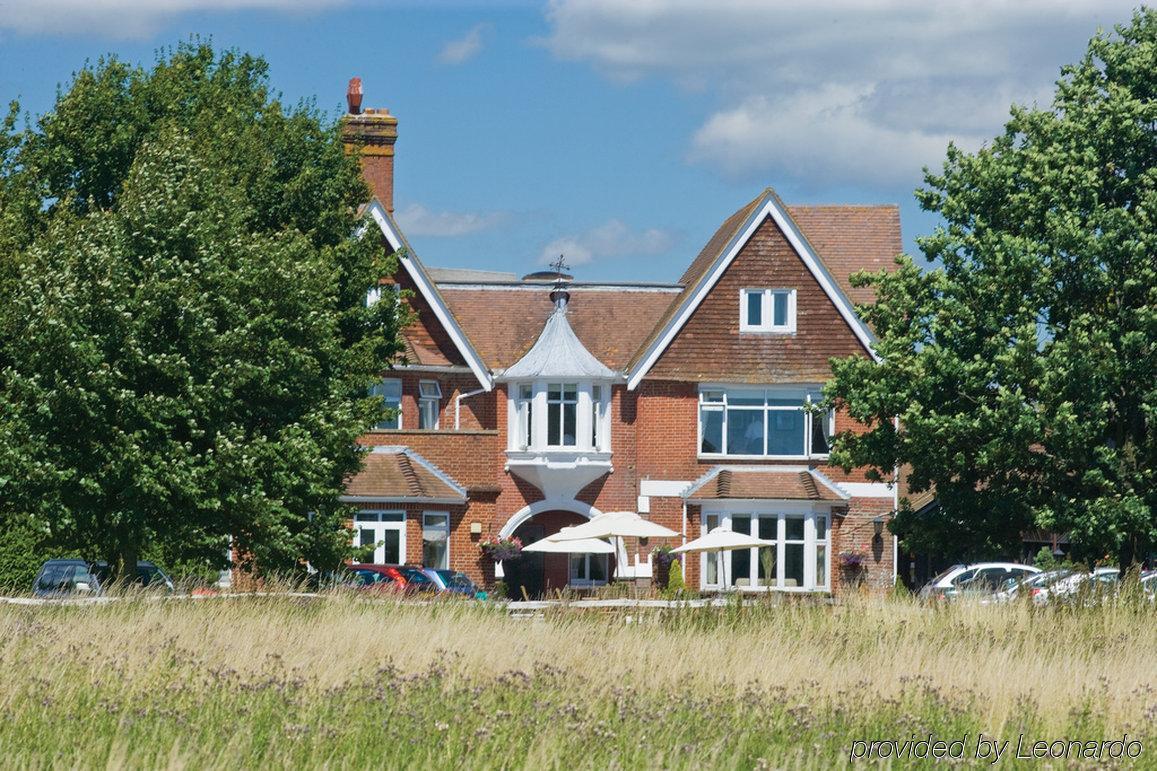 Hickstead Hotel Bolney Екстериор снимка